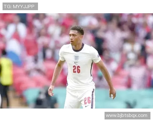 达尼洛的足球之路：从青涩少年到顶级球星的成长故事